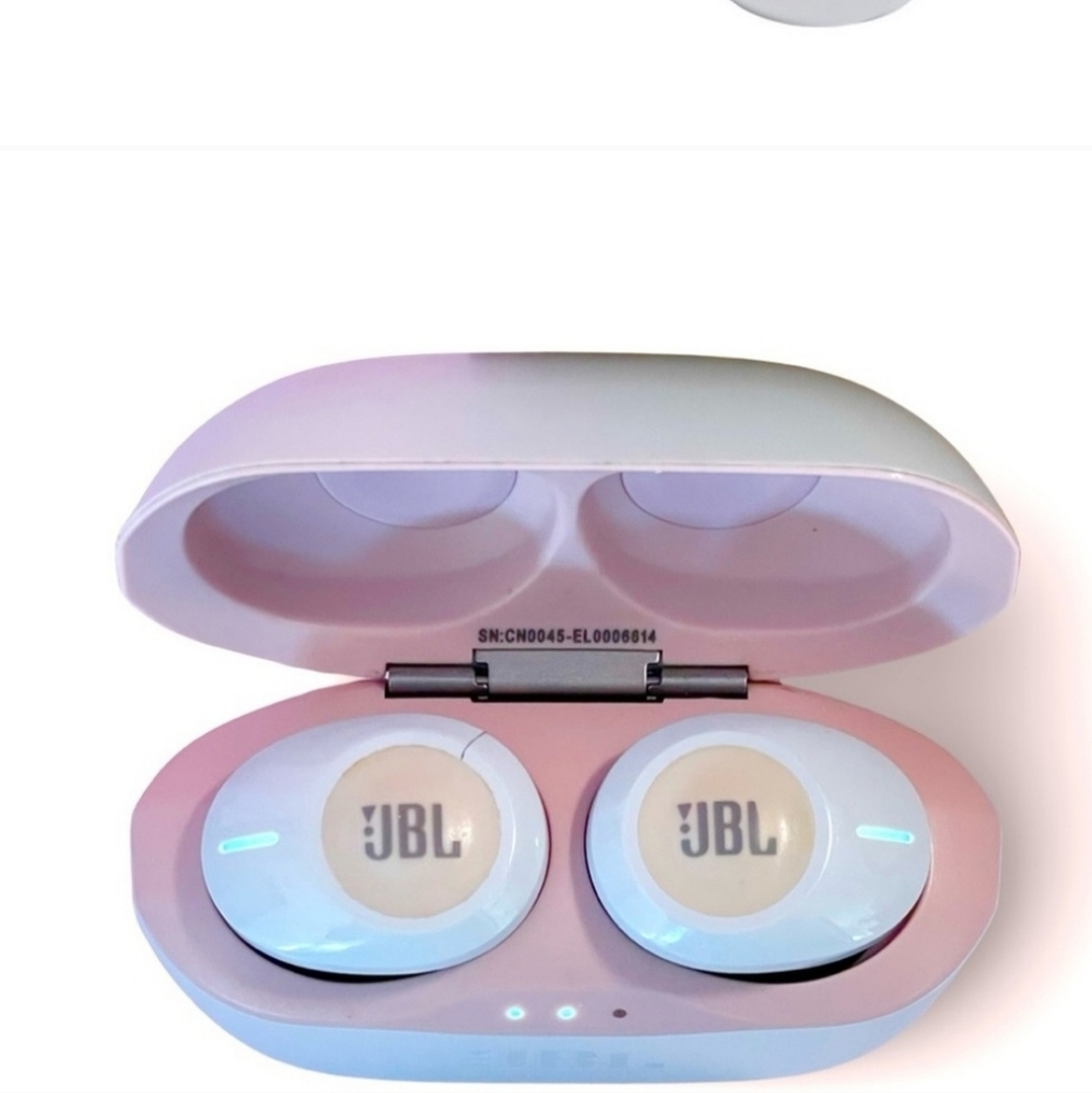 JBL Tune 125TWS True Wireless In Ear Headphones Pure Bass Sound Bluetooth Pink